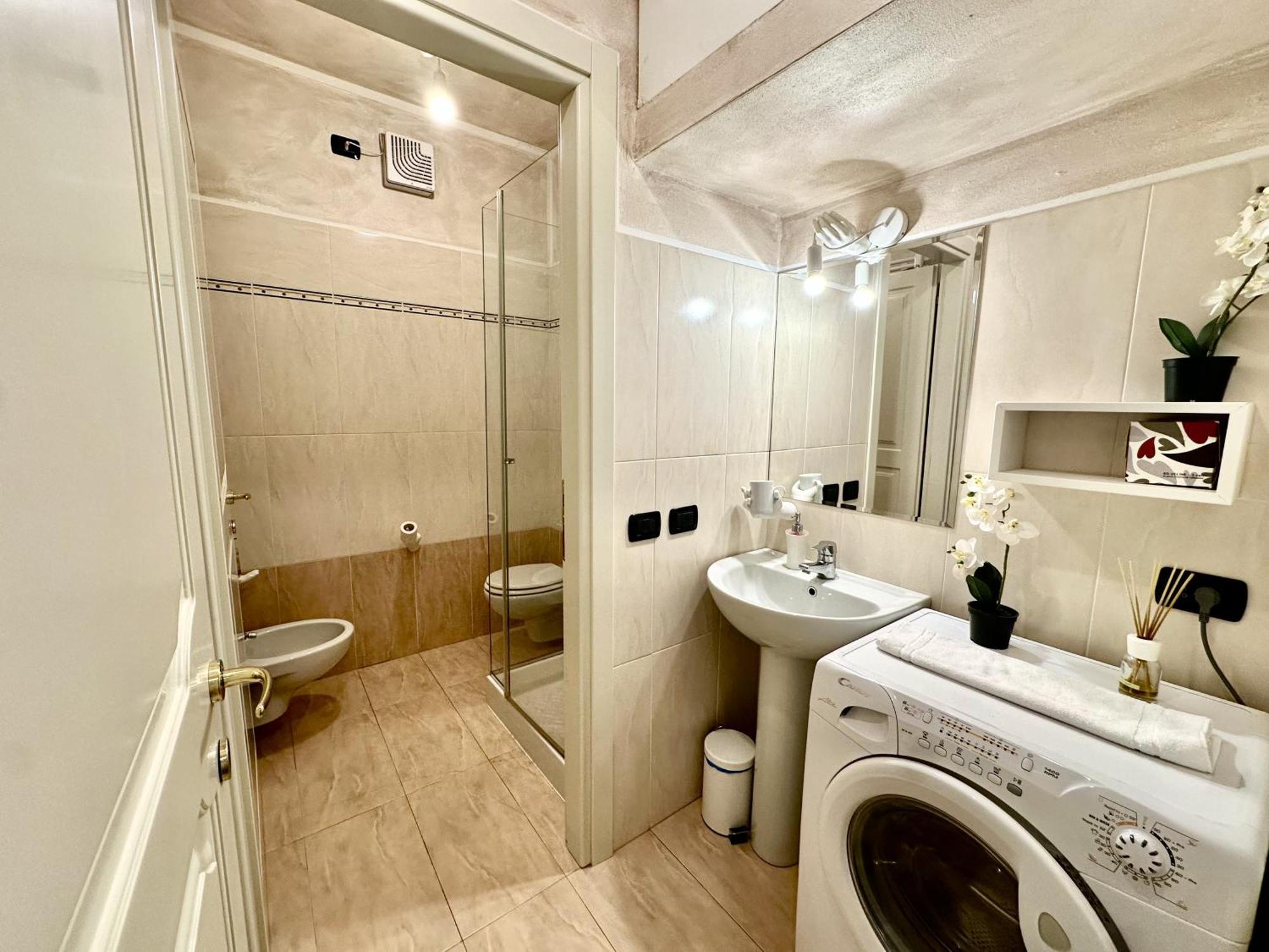 Luxe In The City Apartment Верона Екстериор снимка